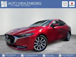 Magmarot Gebraucht 2021 Mazda 3 Selection Limousine | 25.490 € (Etwas zu teuer)