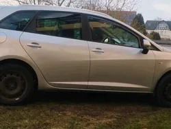 Silber Gebraucht 2011 Seat Ibiza ST Kombi | 4.000 € (Fairer Preis)