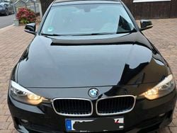 Schwarz Gebraucht 2014 BMW 318 Limousine | 7.950 € (Guter Preis)