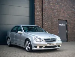 Brillantsilber Gebraucht 2001 Mercedes C32 AMG Avantgarde Limousine | 17.900 €