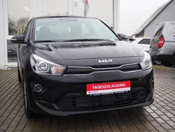 Aurora black pearl metallic Gebraucht 2022 Kia Rio Exclusive Kleinwagen | 17.989 € (Fairer Preis)