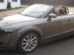 Grau Gebraucht 2013 Audi TT Roadster Ambiente Cabrio | 14.499 € (Fairer Preis)