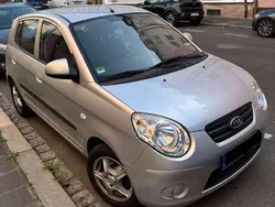 Silber Gebraucht 2009 Kia Picanto 2 Kleinwagen | 1.700 € (Fairer Preis)