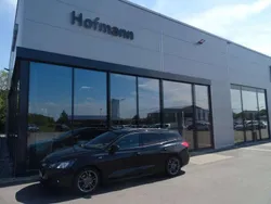 Schwarz Gebraucht 2020 Ford Focus ST-Line Kombi | 15.950 € (Fairer Preis)