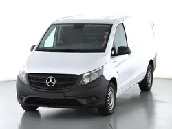 Arktikweiß Gebraucht 2022 Mercedes e-Vito Van / Kleinbus | 19.900 € (Fairer Preis)