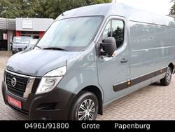 Grau Gebraucht 2022 Nissan Interstar Acenta Van | 27.990 € (Teuer)