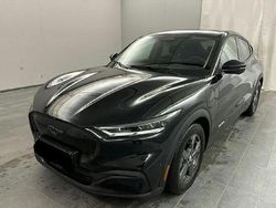 Iridiumschwarz metallic Gebraucht 2021 Ford Mustang Mach-E SUV | 24.450 € (Teuer)