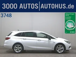 Weiss Gebraucht 2022 Opel Astra Business Elegance Kombi | 11.780 € (Superpreis)