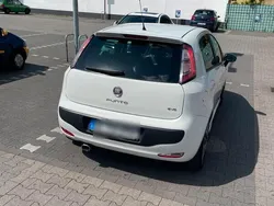 Weiß Gebraucht 2011 Fiat Punto Sport Kleinwagen | 4.000 € (Etwas zu teuer)