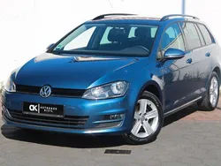 Blau Gebraucht 2015 VW Golf VII Comfortline Kombi | 9.900 € (Fairer Preis)
