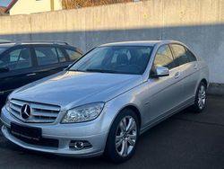 Silber Gebraucht 2010 Mercedes C200 Limousine | 11.399 € (Etwas zu teuer)