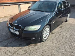 Schwarz Gebraucht 2011 BMW 318 Sport Line Kombi | 3.750 € (Fairer Preis)