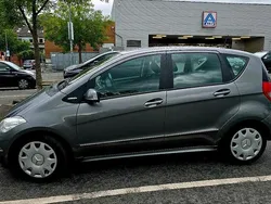 Grau Gebraucht 2009 Mercedes A200 Avantgarde Kombi | 4.999 € (Fairer Preis)