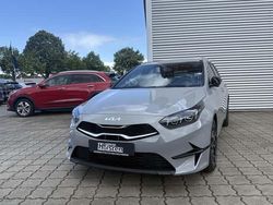 Grau Neu 2025 Kia Ceed Sportswagon Kombi | 26.490 € (Etwas zu teuer)