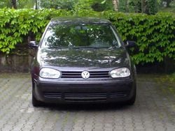 Schwarz metallic Gebraucht 1998 VW Golf IV Highline Limousine | 1.899 € (Superpreis)