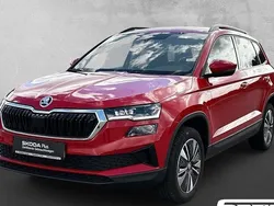 Velvetrot premium metallic Gebraucht 2022 Skoda Karoq Tour SUV | 26.990 € (Fairer Preis)