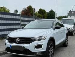 Weiß Gebraucht 2018 VW T-Roc SUV | 12.499 €