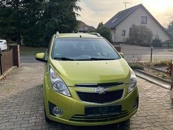 Grün Gebraucht 2012 Chevrolet Spark LS Kleinwagen | 3.000 € (Fairer Preis)
