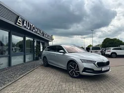 Brilliantsilber metallic Gebraucht 2022 Skoda Octavia Clever Kombi | 18.990 € (Guter Preis)