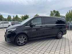 Obsidianschwarz Gebraucht 2020 Mercedes V300 AMG line Van / Kleinbus | 59.990 € (Etwas zu teuer)