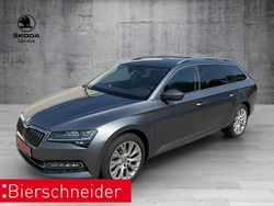 Grau Gebraucht 2024 Skoda Superb Style Kombi | 33.450 € (Fairer Preis)