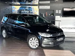 Schwarz Gebraucht 2021 VW Touran Van / Kleinbus | 27.900 € (Fairer Preis)