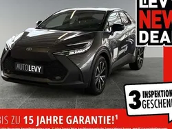 2nb marlingrau metallic/dach s Gebraucht 2024 Toyota C-HR Team SUV | 30.490 € (Guter Preis)