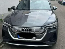 Grau Gebraucht 2021 Audi e-tron S-Line SUV | 27.999 € (Superpreis)