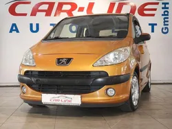 Gold Gebraucht 2006 Peugeot 1007 Filou Kleinwagen | 2.555 € (Fairer Preis)