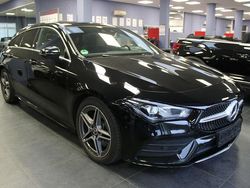 Schwarz Gebraucht 2020 Mercedes CLA200 Shooting Brake AMG line Kombi | 26.980 € (Fairer Preis)