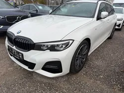 Alpinweiss 3 Gebraucht 2021 BMW 320 M Sport Kombi | 21.490 € (Guter Preis)