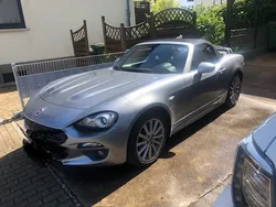 Grau Gebraucht 2017 Fiat 124 Spider Lusso Cabrio | 19.000 € (Fairer Preis)