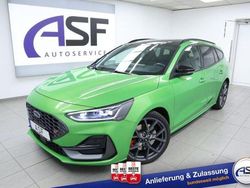 Mean green Gebraucht 2023 Ford Focus ST Kombi | 31.470 € (Fairer Preis)