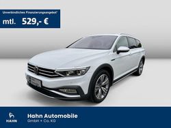 Gletscherweiß metallic Gebraucht 2023 VW Passat Alltrack Kombi | 32.990 € (Teuer)