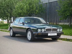 Grün Gebraucht 1988 Jaguar XJ Limousine | 15.950 €