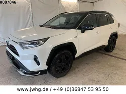 Weiss Gebraucht 2021 Toyota RAV4 Hybrid SUV | 27.750 € (Guter Preis)