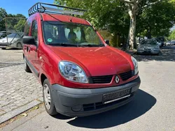 Rot Gebraucht 2009 Renault Kangoo Campus Van / Kleinbus | 3.490 € (Fairer Preis)