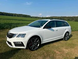 Weiß Gebraucht 2018 Skoda Octavia RS Kombi | 16.900 € (Fairer Preis)