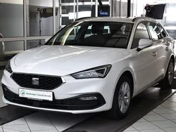 Weiß Gebraucht 2021 Seat Leon Style Kombi | 16.280 € (Fairer Preis)