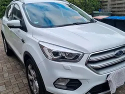 Weiß Gebraucht 2018 Ford Kuga Titanium SUV | 19.500 € (Fairer Preis)