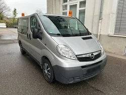 Silber Gebraucht 2011 Opel Vivaro Van | 9.990 € (Etwas zu teuer)