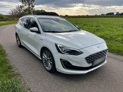 Weiß Gebraucht 2019 Ford Focus Vignale Kombi | 11.900 € (Superpreis)