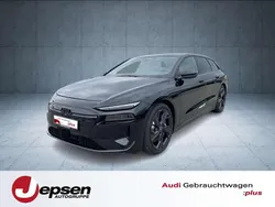 Mythosschwarz metallic Gebraucht 2025 Audi e-tron Ambiente SUV | 96.680 € (Guter Preis)