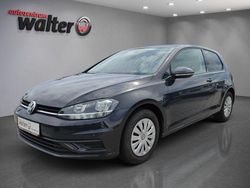 Grau Gebraucht 2018 VW Golf VII Trendline Limousine | 16.790 € (Fairer Preis)