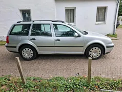 Grau Gebraucht 2003 VW Golf IV Kombi | 650 € (Guter Preis)