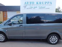 Grau Gebraucht 2022 Mercedes Vito Van / Kleinbus | 34.950 € (Teuer)