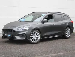 Magneticgrau (metallic) (metallic) Gebraucht 2020 Ford Focus ST-Line Kombi | 20.755 € (Fairer Preis)