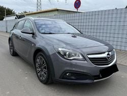 Grau Gebraucht 2016 Opel Insignia Country Tourer Kombi | 8.150 € (Superpreis)