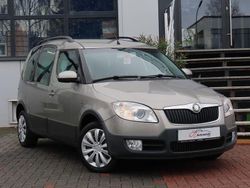 Gold Gebraucht 2007 Skoda Roomster Scout Kombi | 2.900 €