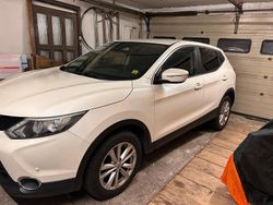 Weiß Gebraucht 2014 Nissan Qashqai Acenta SUV | 5.555 € (Guter Preis)